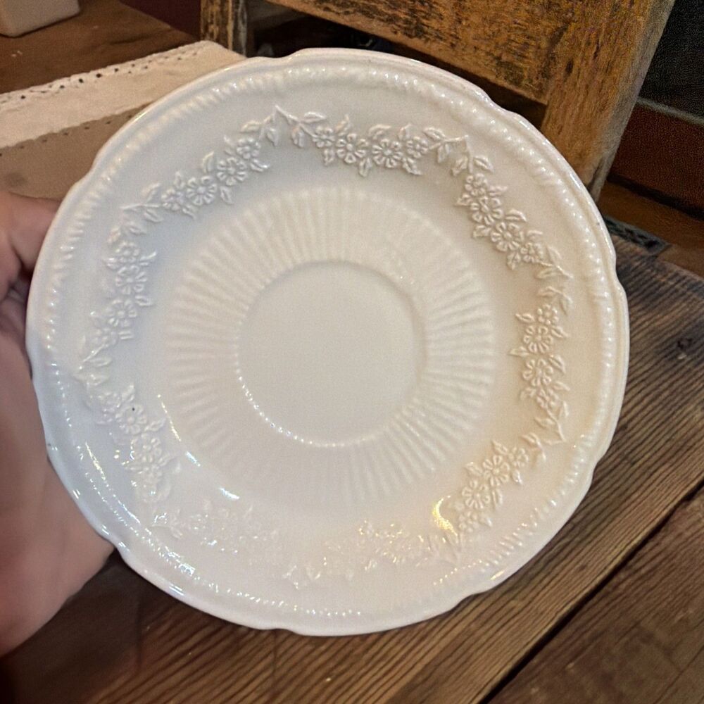 Vintage White Opaque ALICE Saucer Plate Fire King- Anchor Hocking. 6"-replacemnt